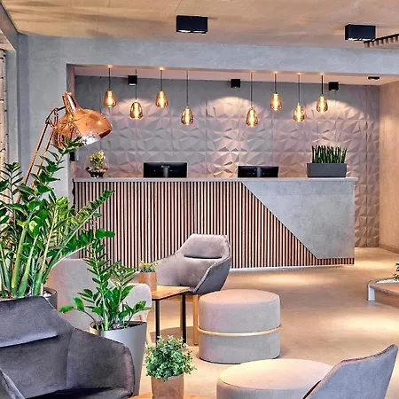 Ever Grün - New Opening Hotel