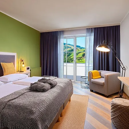 Ever Gruen Hotell Kaprun