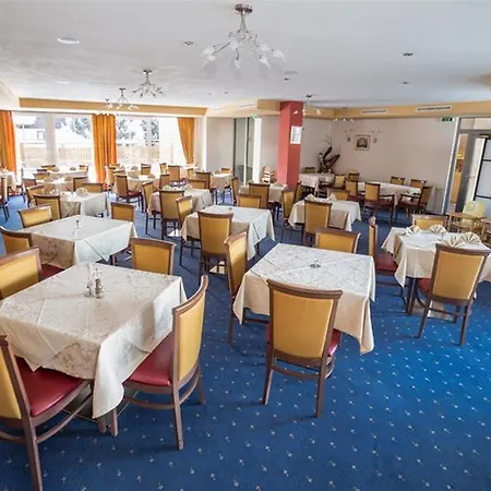 Ever Gruen Inkl Zell Am See-kaprun Sommerkarte Hotell 4*